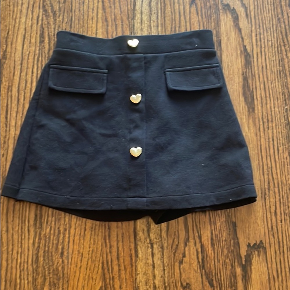 Skort